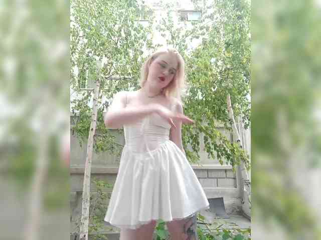 AliciaSvip webcam