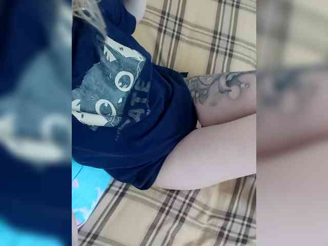 AliciaSvip webcam