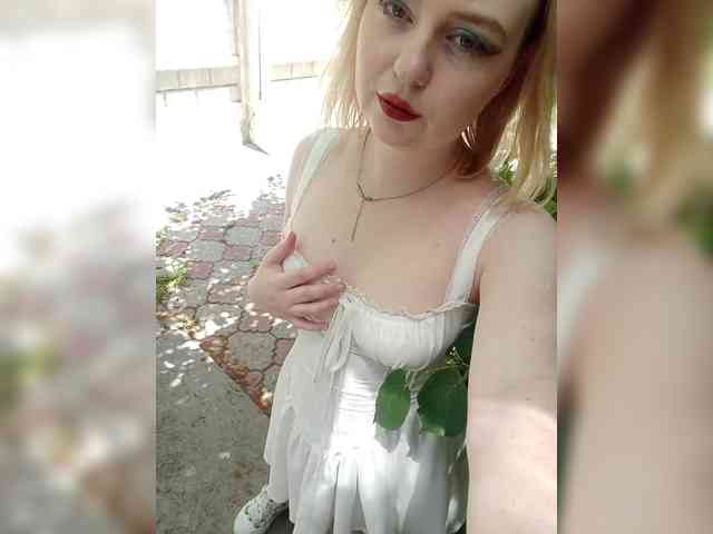 AliciaSvip webcam
