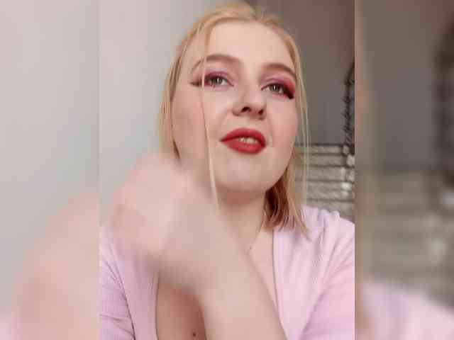 AliciaSvip webcam