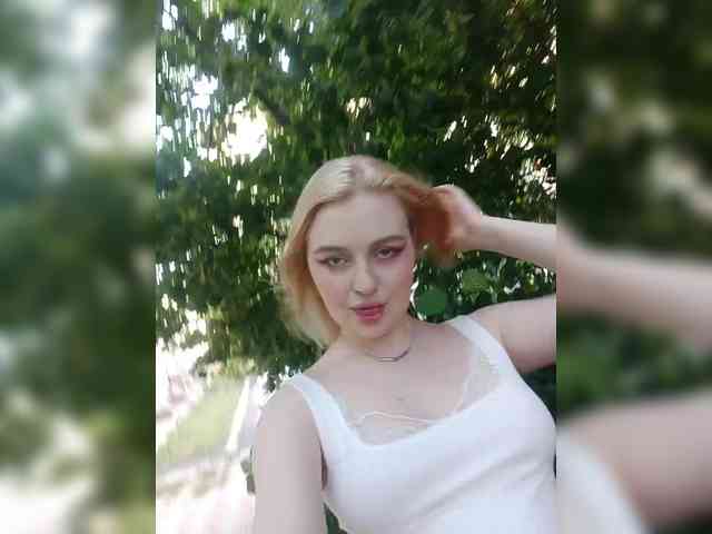 AliciaSvip webcam