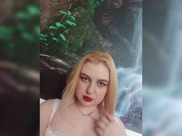 AliciaSvip webcam