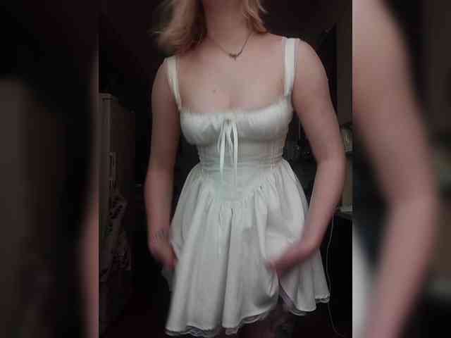 AliciaSvip webcam