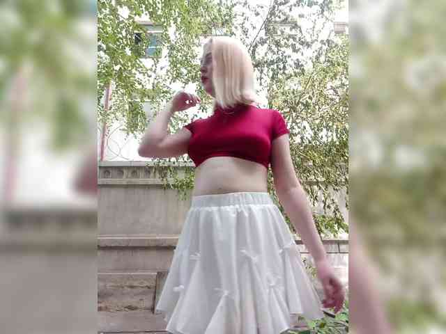 AliciaSvip webcam