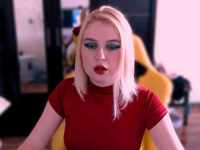 AliciaSvip webcam