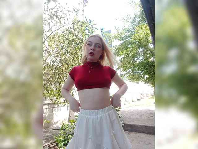 AliciaSvip webcam