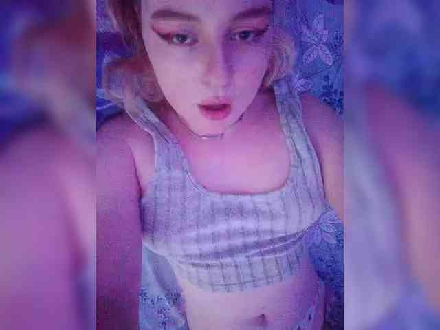 AliciaSvip webcam
