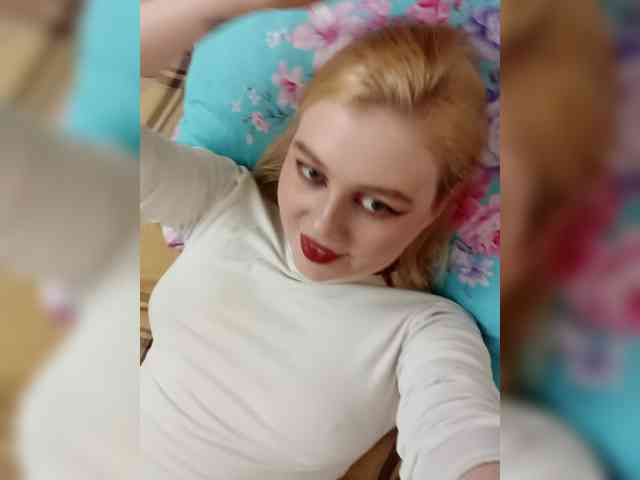 AliciaSvip webcam