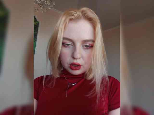 Модель: AliciaSvip
