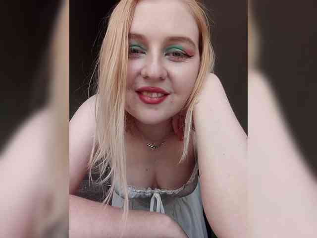 AliciaSvip webcam