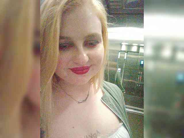 AliciaSvip webcam