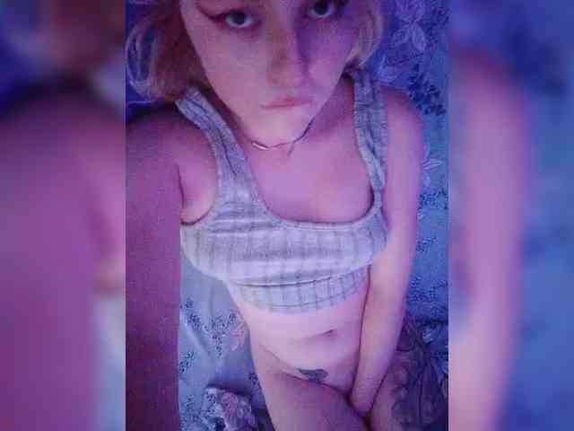 AliciaSvip webcam