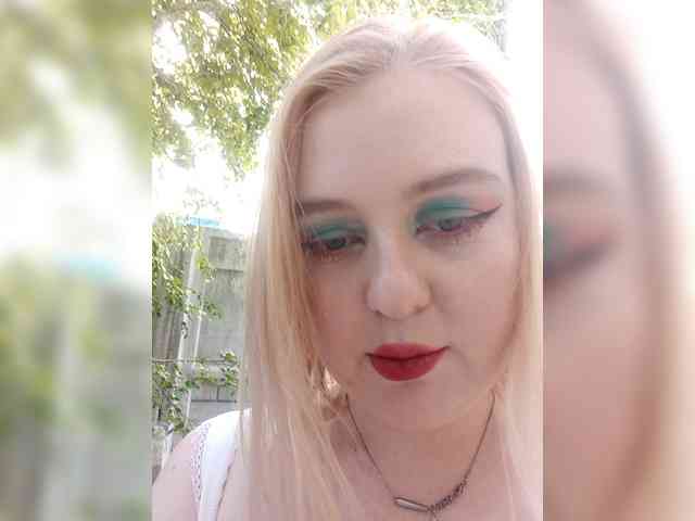 Модель: AliciaSvip