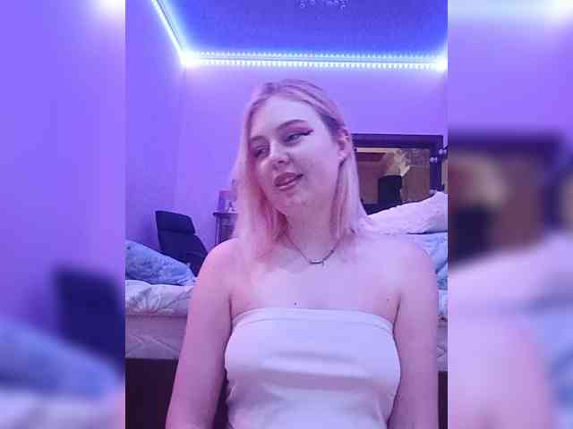 AliciaSvip webcam