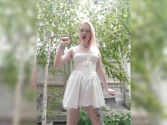 AliciaSvip webcam