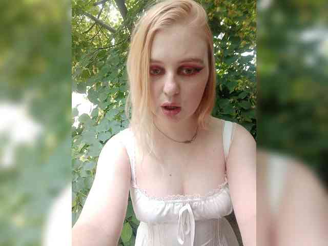 AliciaSvip webcam