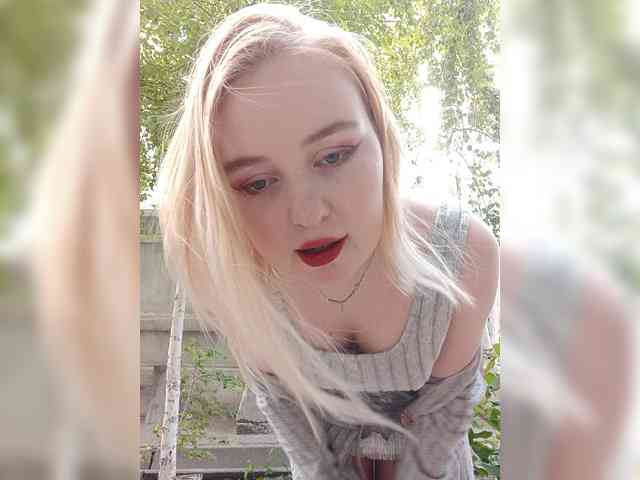 AliciaSvip webcam