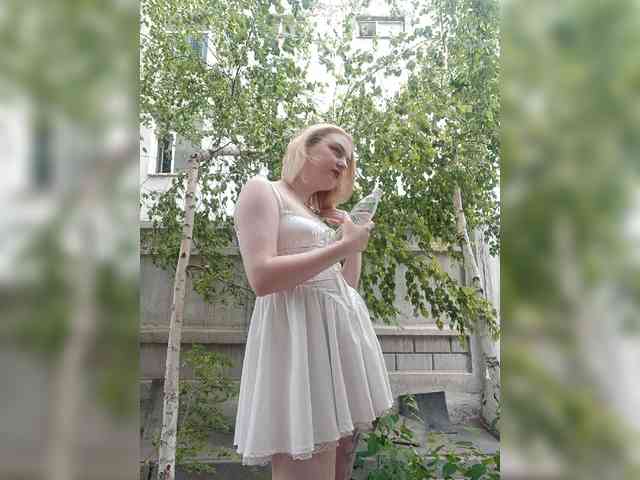 AliciaSvip webcam