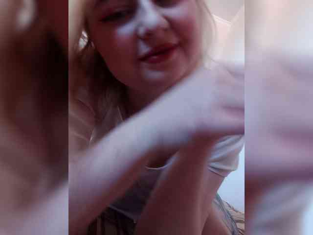 AliciaSvip webcam