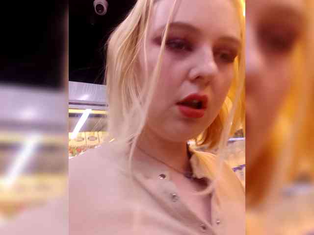 AliciaSvip webcam