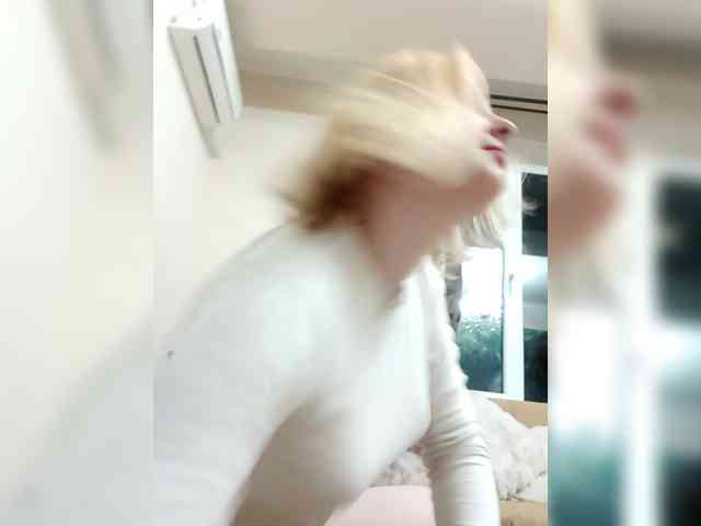 AliciaSvip webcam