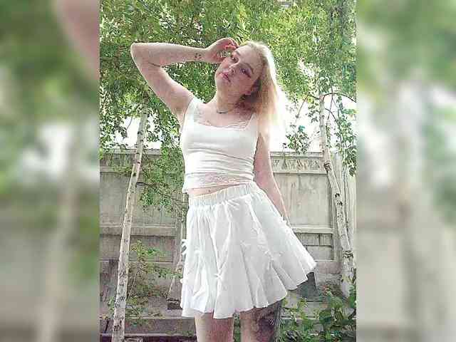 Model: AliciaSvip