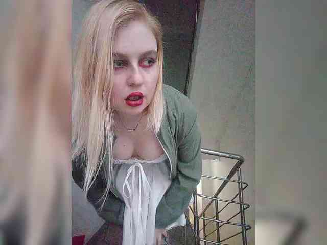 AliciaSvip webcam