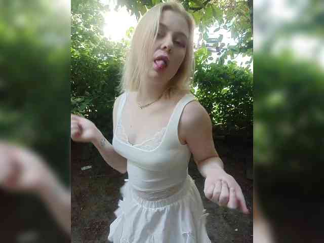 AliciaSvip webcam