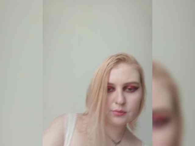 AliciaSvip webcam