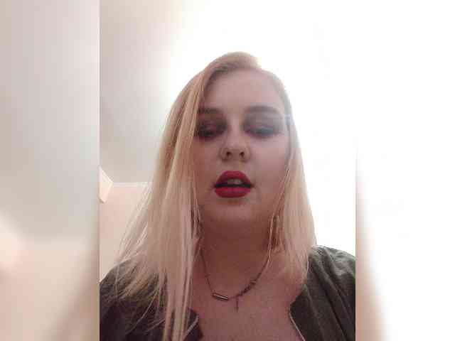 AliciaSvip webcam