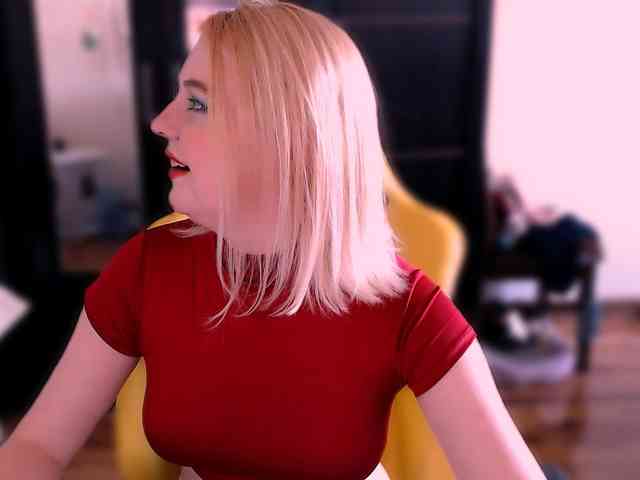 AliciaSvip webcam