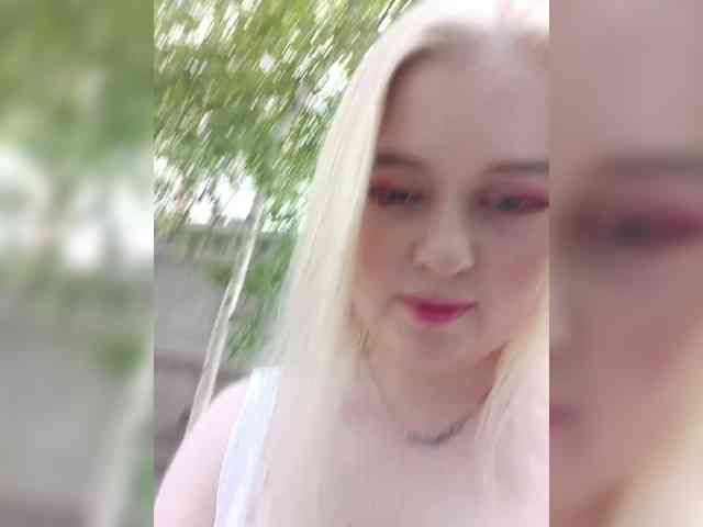 AliciaSvip webcam