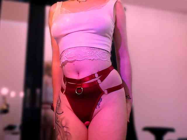 AliciaSvip webcam