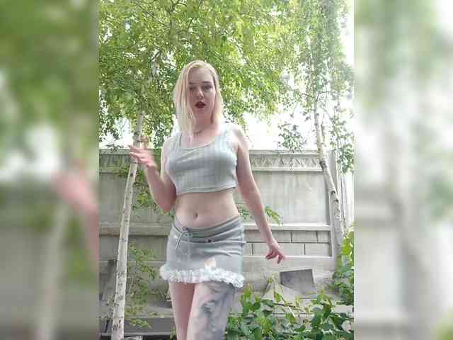 AliciaSvip webcam