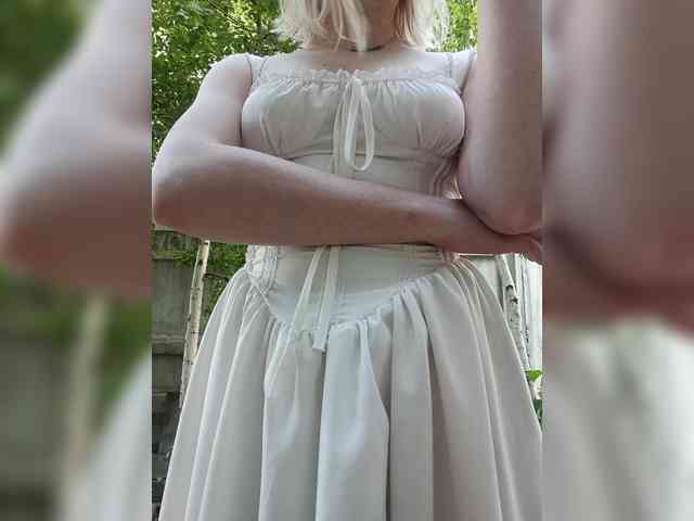 Модель: AliciaSvip