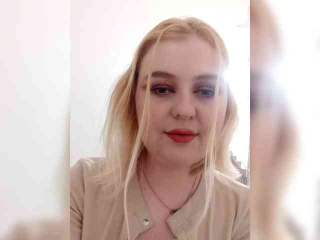 AliciaSvip webcam