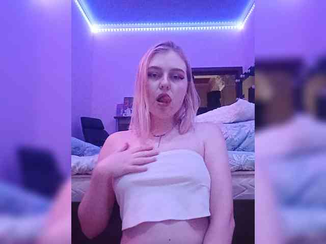 AliciaSvip webcam