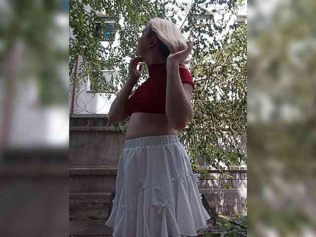 Model: AliciaSvip