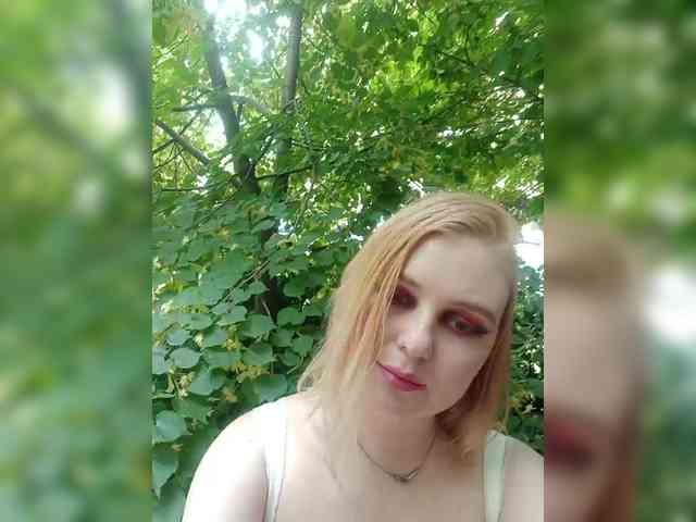 AliciaSvip webcam