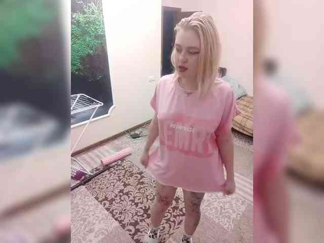 AliciaSvip webcam