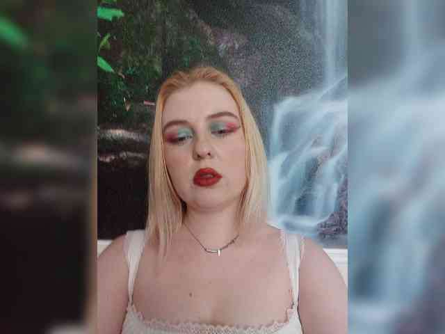 AliciaSvip webcam