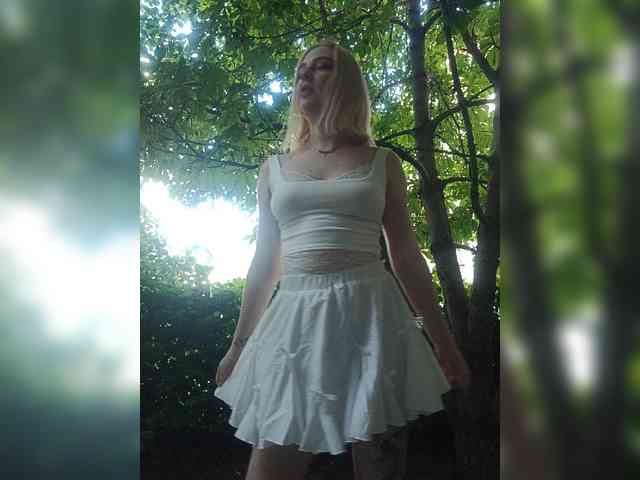 AliciaSvip webcam
