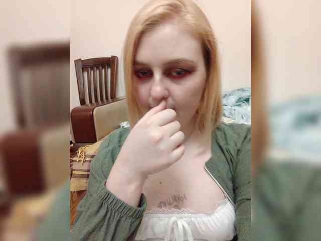 AliciaSvip webcam