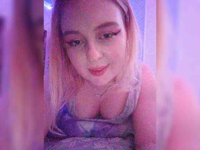 AliciaSvip webcam