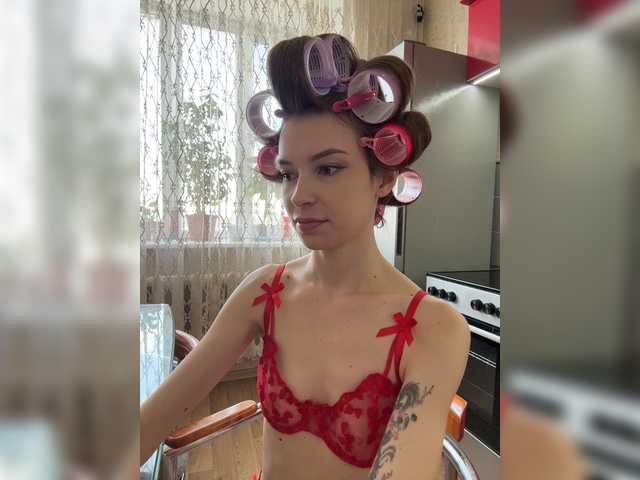 CutieDollBC live cam on BongaCams