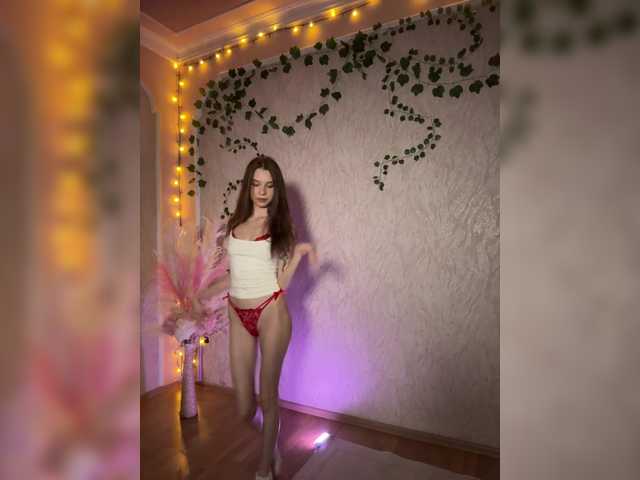 MorningAlisa live cam on BongaCams