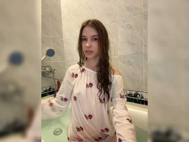 MorningAlisa live cam on BongaCams