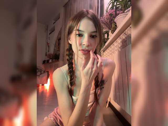 CutieDollBC's BongaCams show and profile