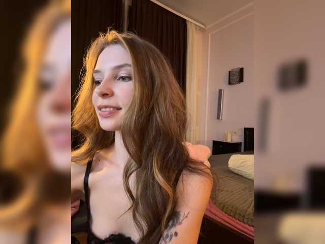 CutieDollBC live cam on BongaCams