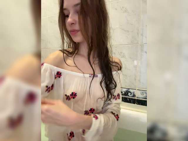 MorningAlisa live cam on BongaCams